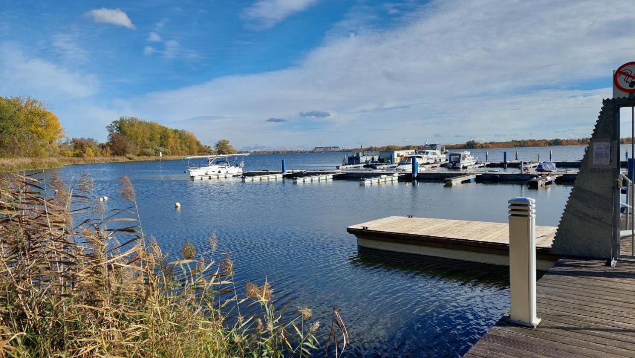 Comtesse-Camping Plauer See Brandenburg  Екстер'єр фото